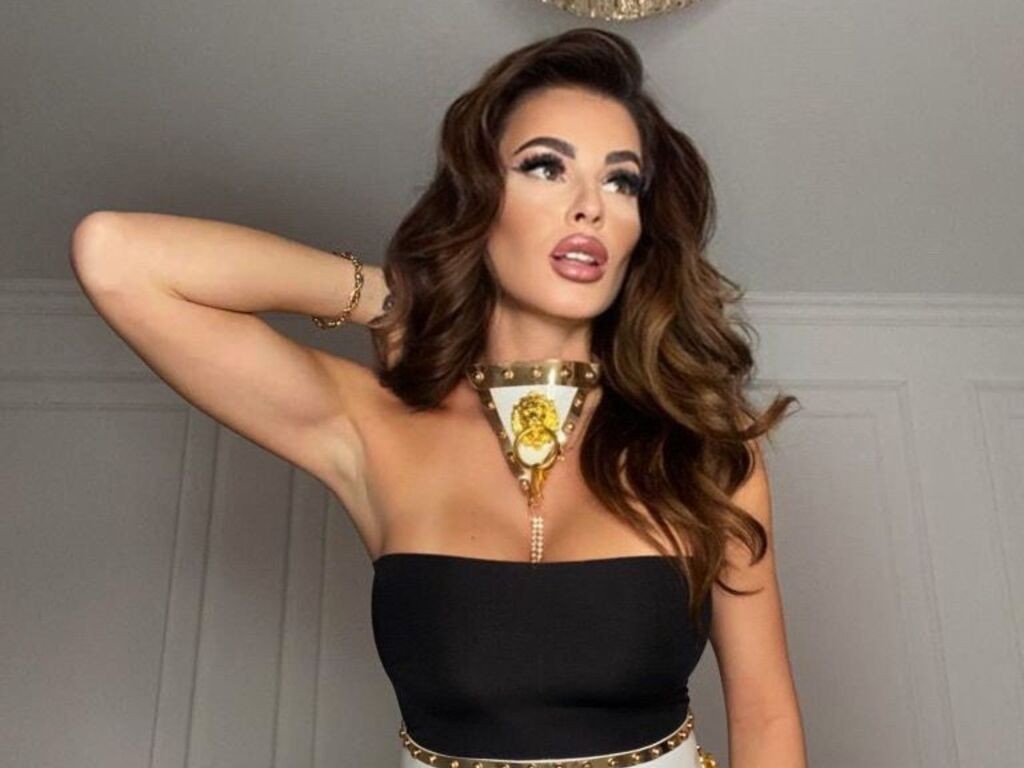 MetishaOwen